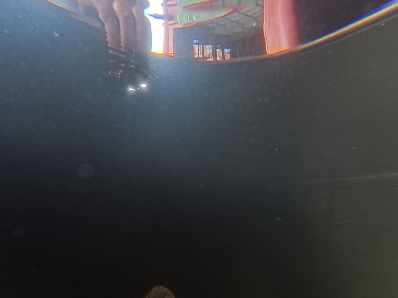 水下古建筑倒影