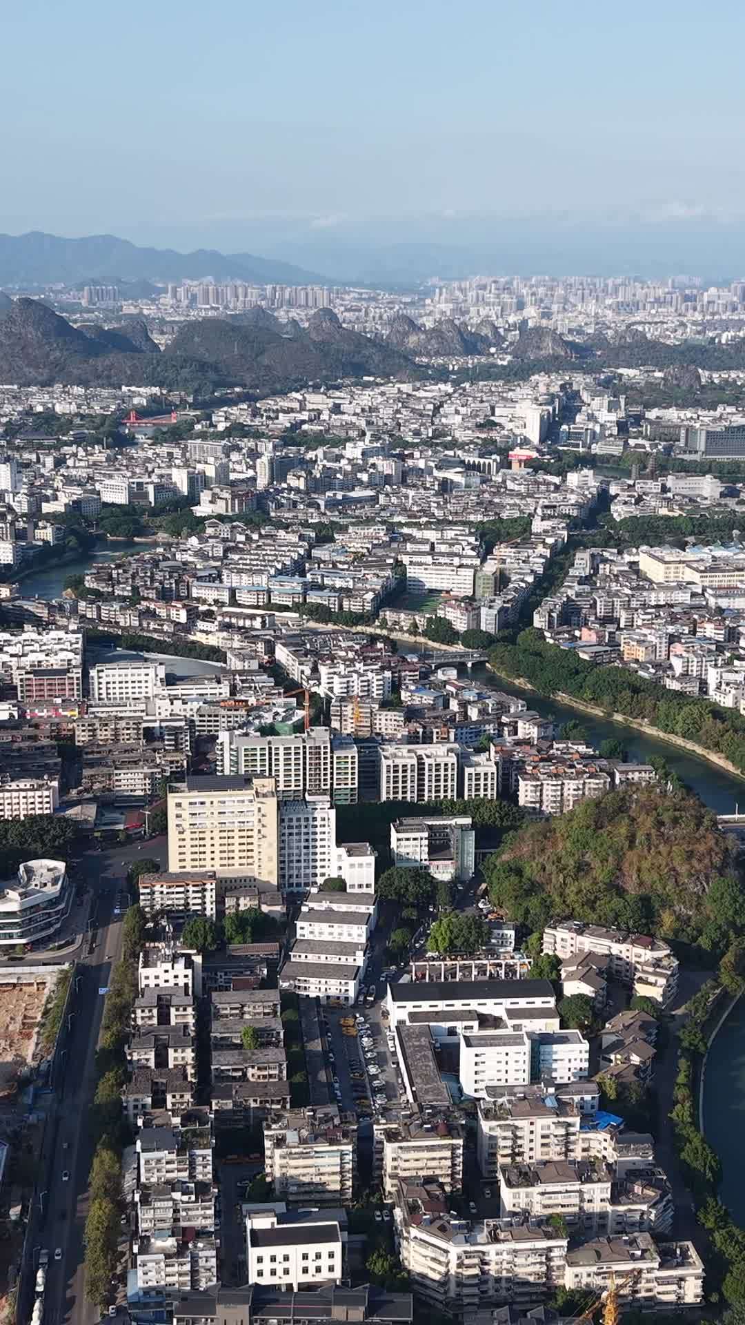 城市与自然的和谐共存