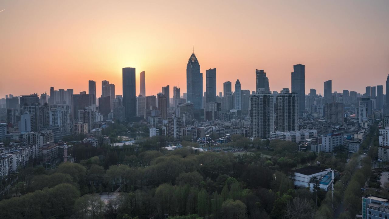 武汉西北湖CBD建筑群日转夜延时