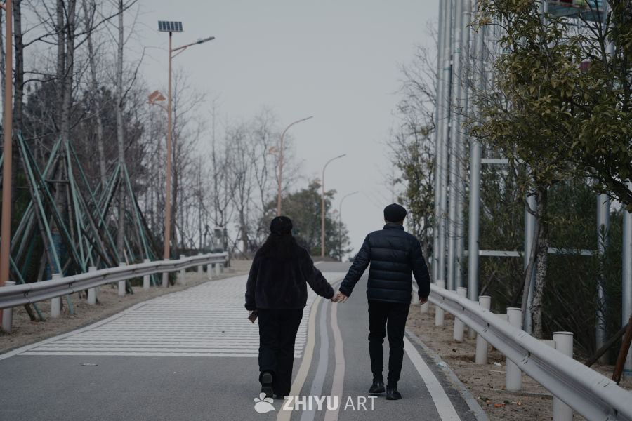 执子之手 与子偕老