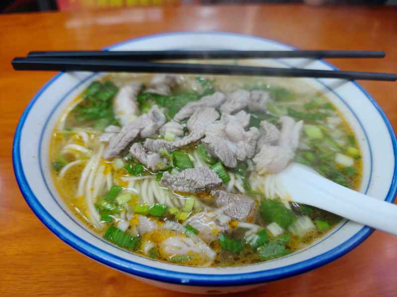 鲜味飘香兰州拉面