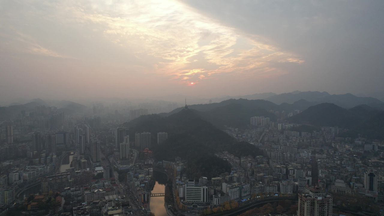 贵州遵义城市日落晚霞夕阳航拍