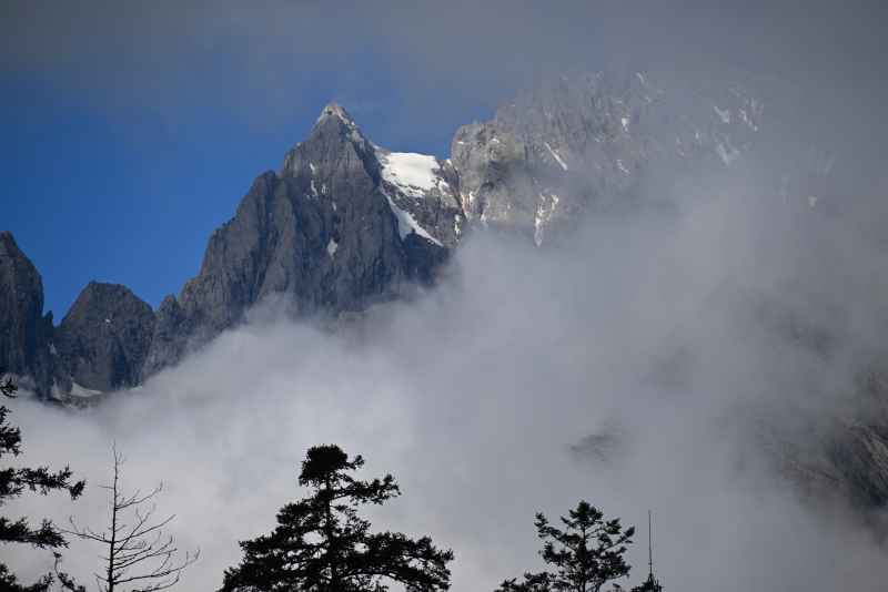 玉龙雪山