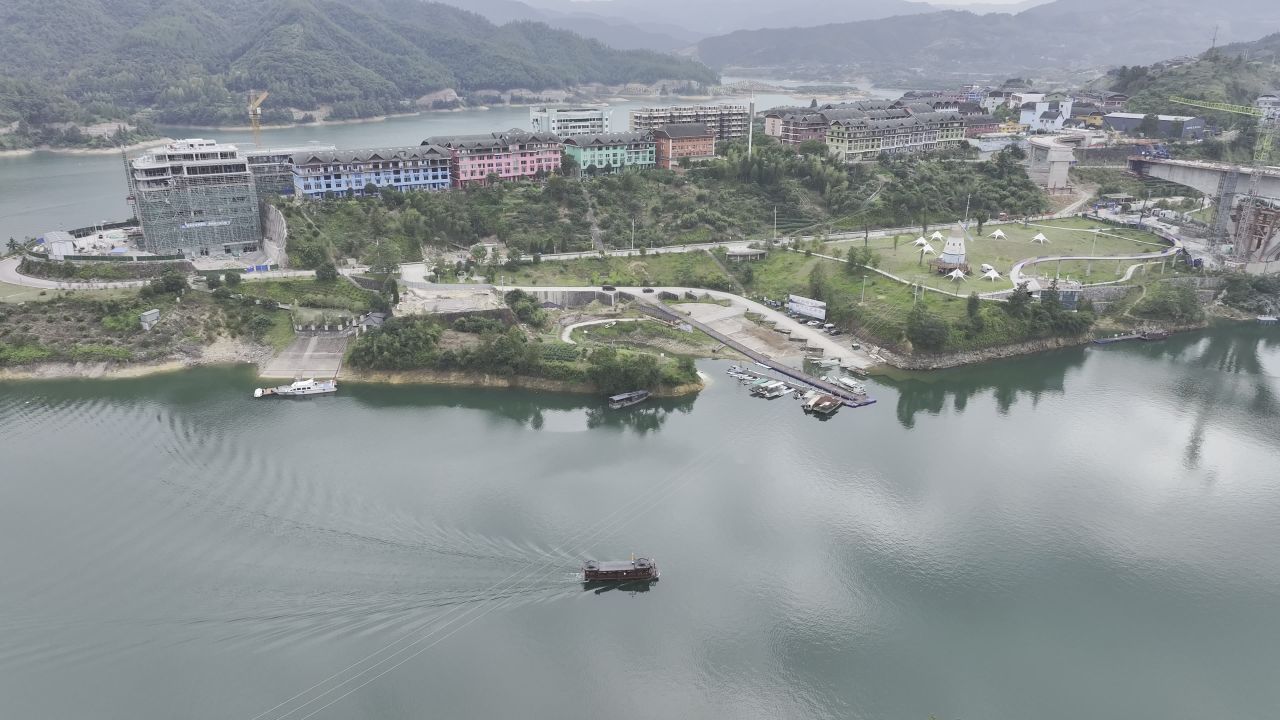 飞云湖水上巴士 30
