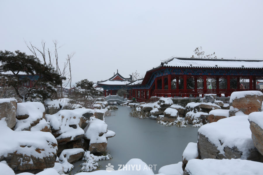 雪后古园静谧