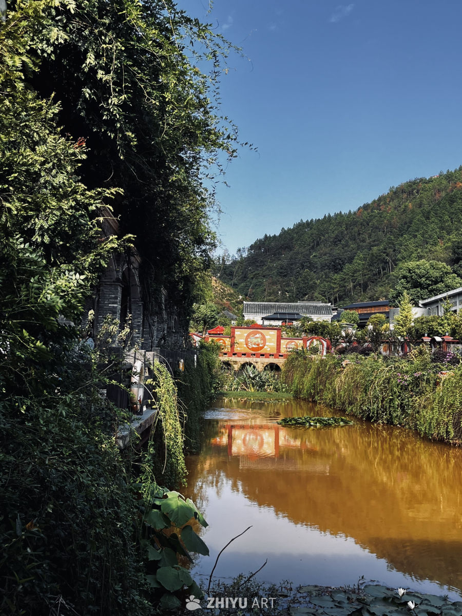 山水间的古韵小桥流水