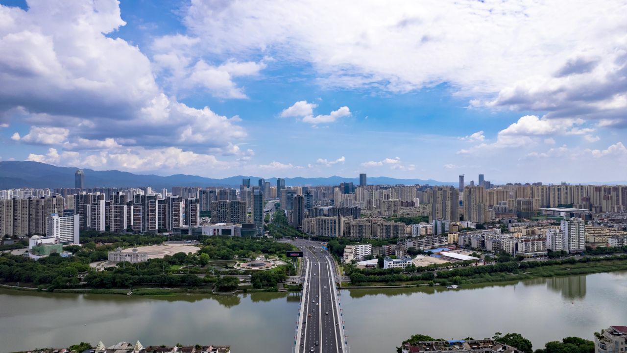 江西赣州城市风光航拍延时8K
