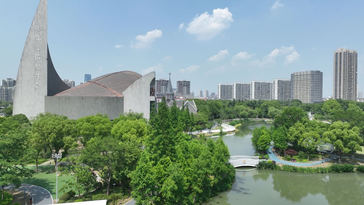 航拍昆山市区