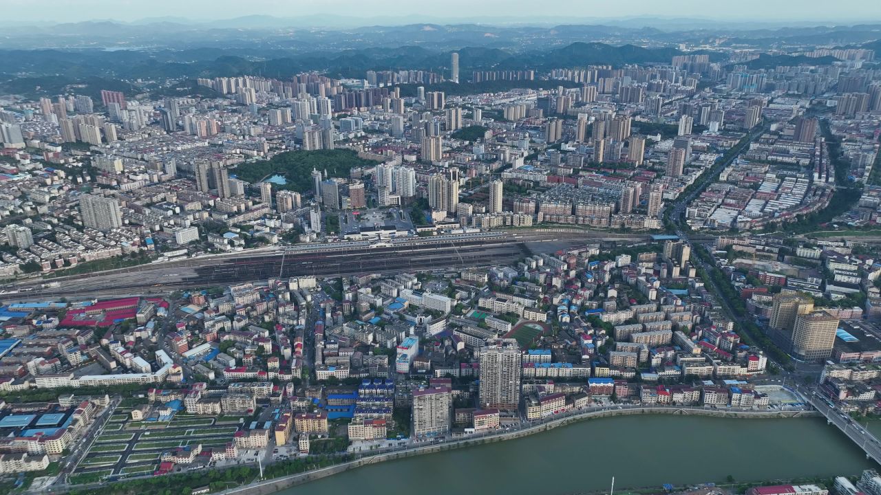 城市 28