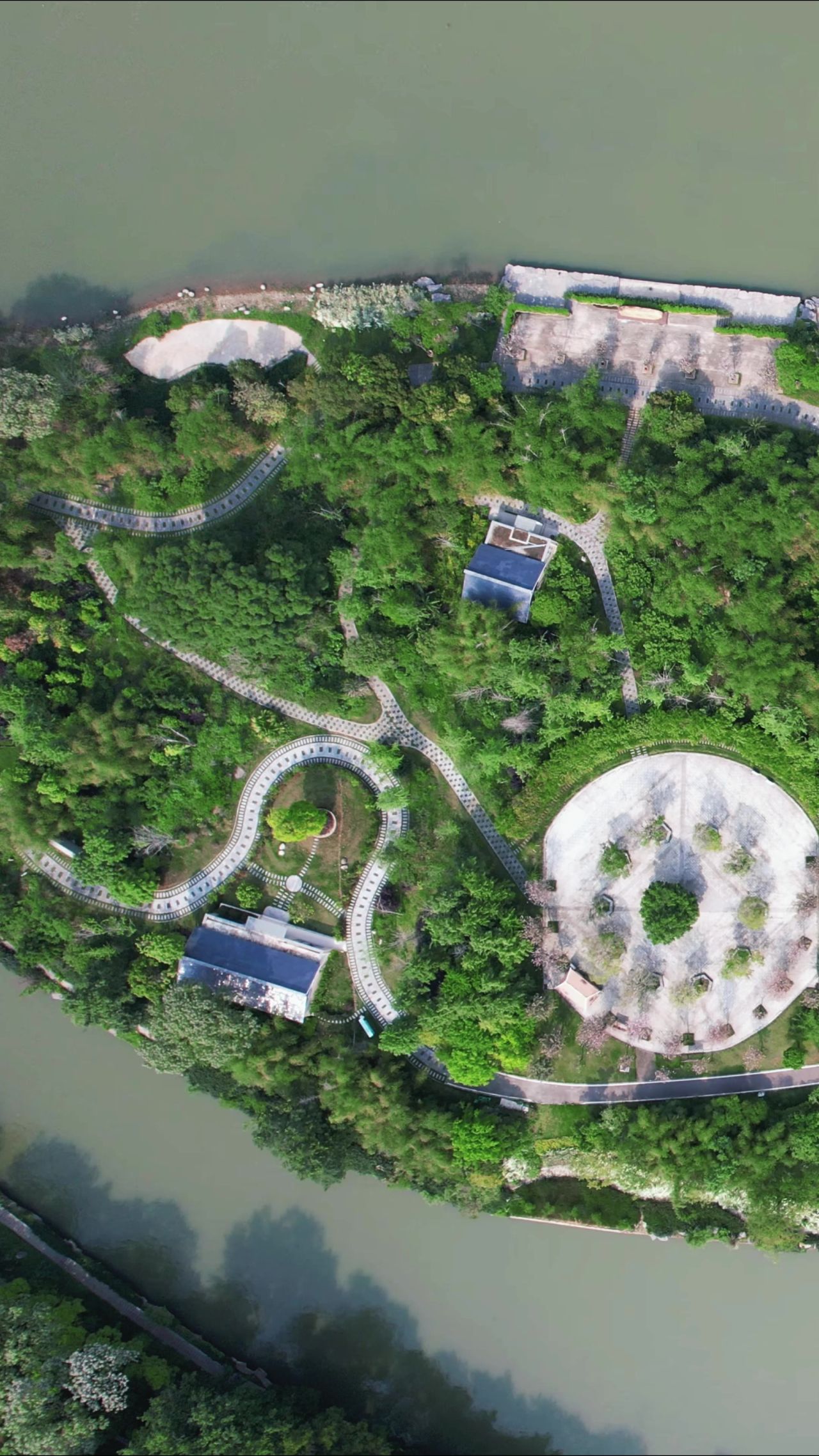 广西桂林城市风光漓江山水航拍竖屏 