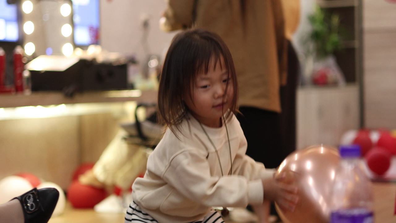 【实拍样片】佳能R7相机实拍原片视频 2