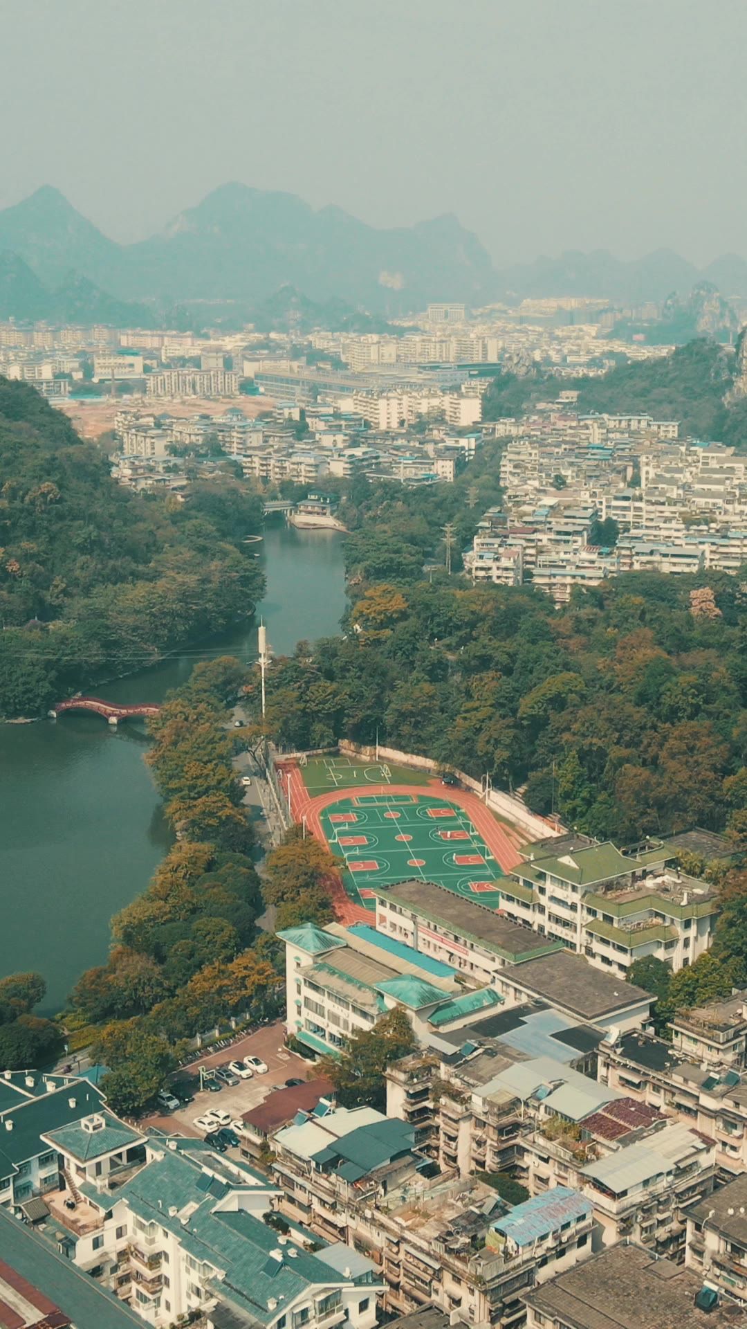 广西桂林城市风光竖屏航拍 