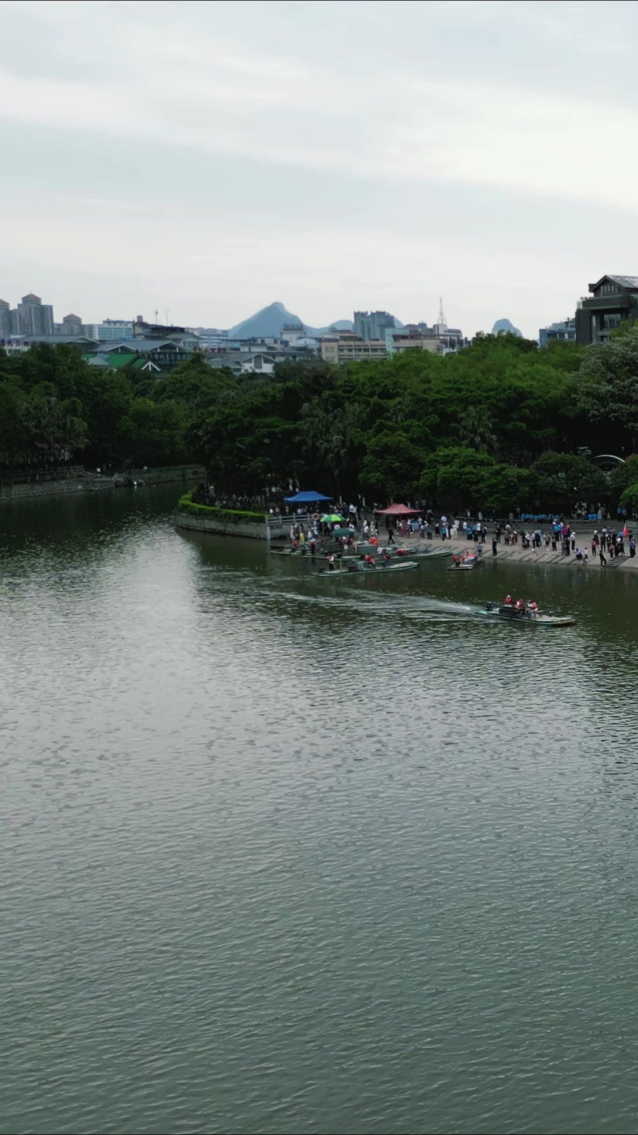 广西桂林城市风光漓江山水航拍竖屏 