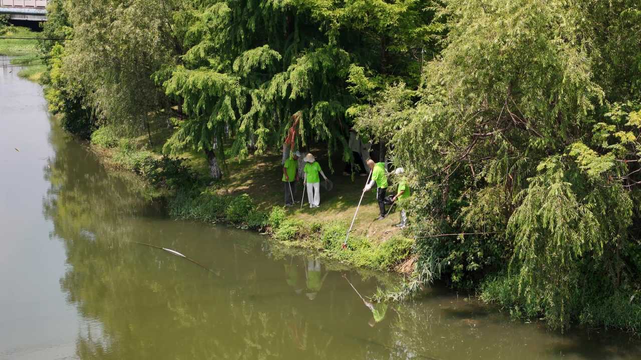 河流清洁行动