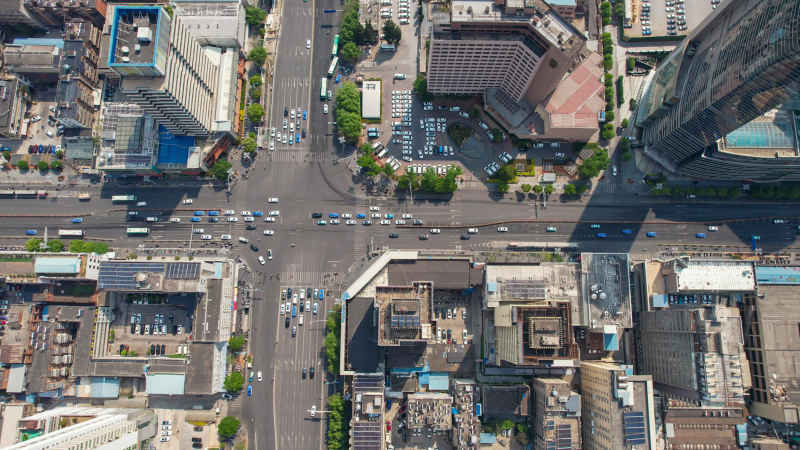 云南昆明城市风光交通航拍图 