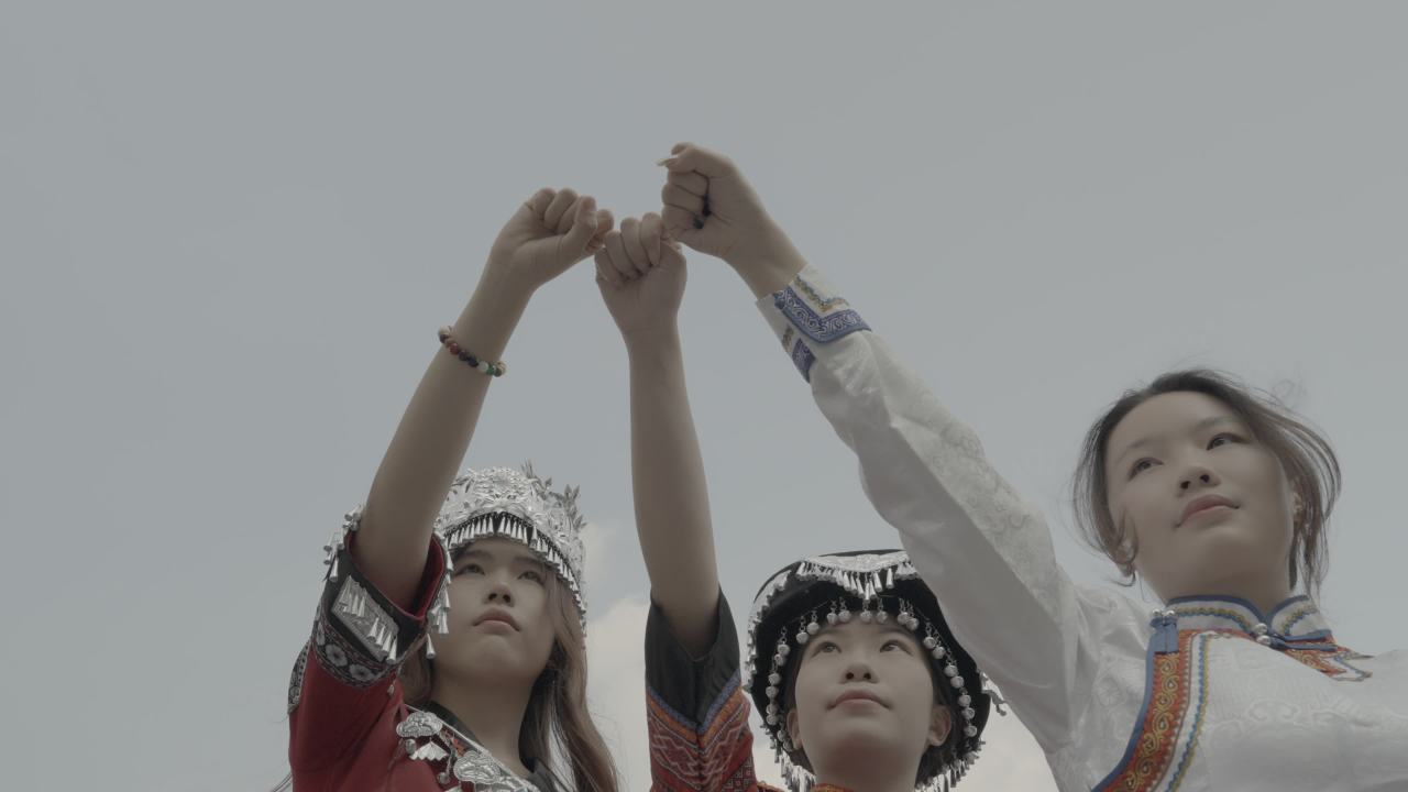 民族团结舞动