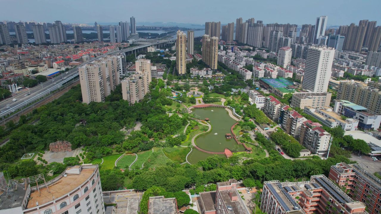 航拍厦门宁宝公园 13