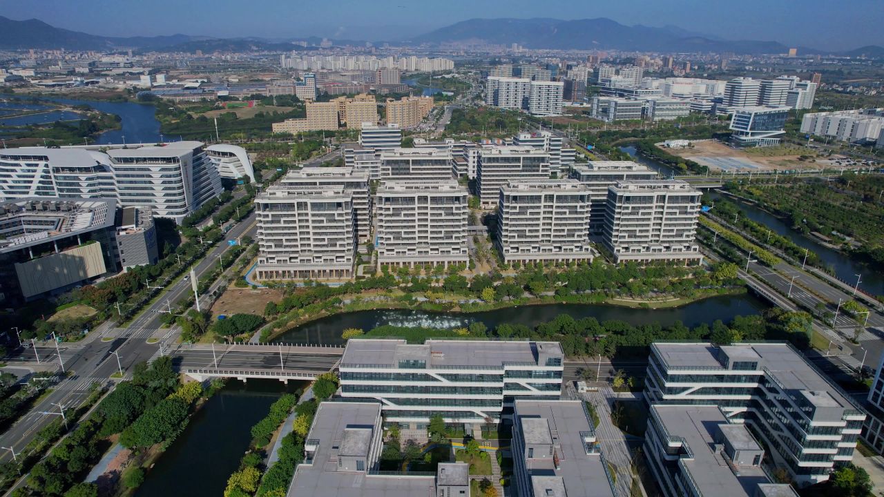 航拍福州东湖数字小镇
