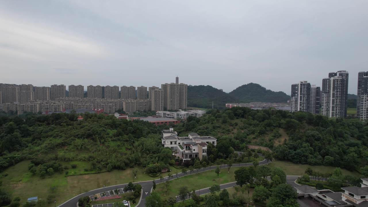 城市与自然的和谐共存