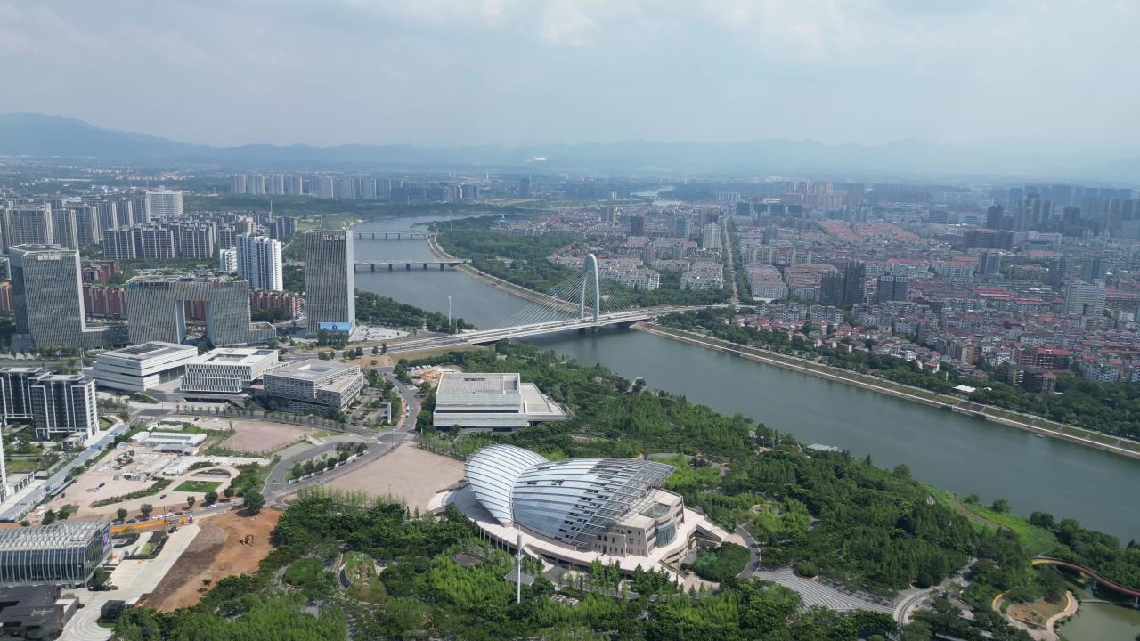  航拍金华江北金华燕尾洲公园万达广场