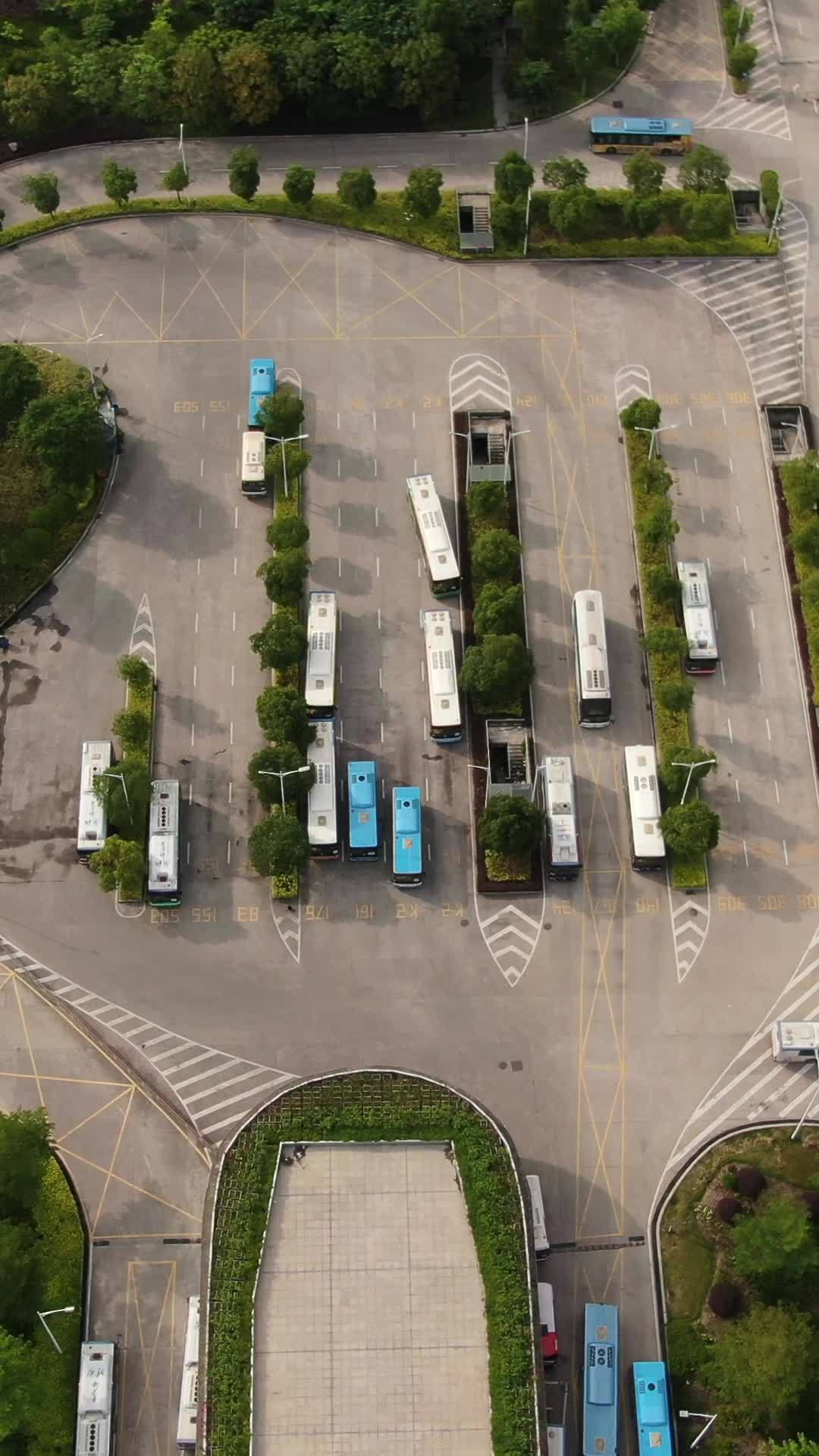 城市公交停车场航拍