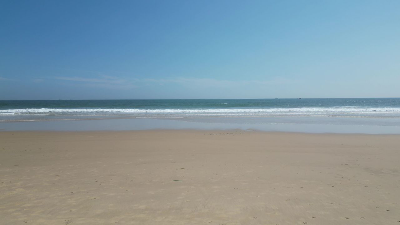波涛汹涌的海浪