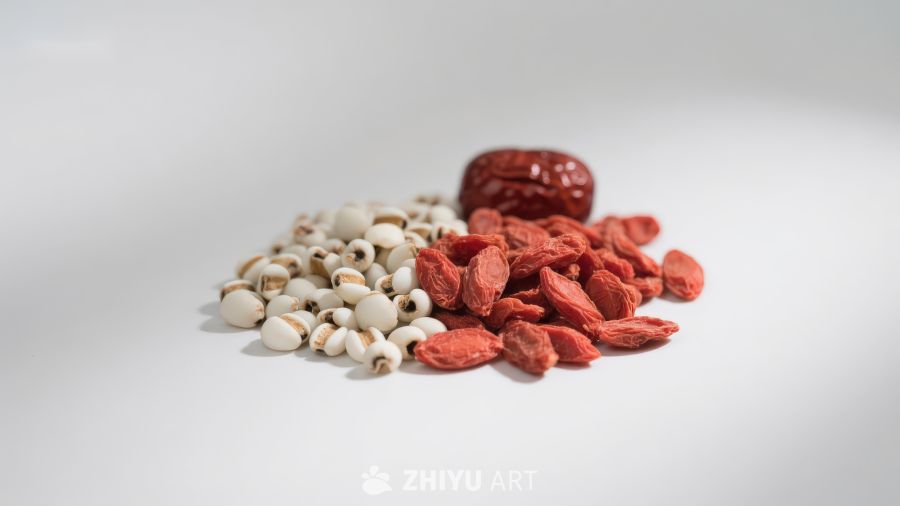 红豆、薏米与红枣的健康组合