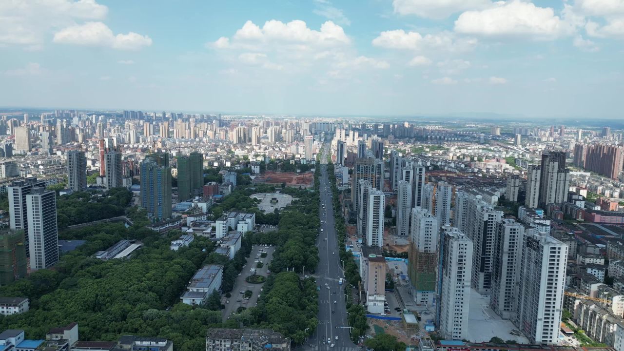  航拍江西新余城市风光仙来大道