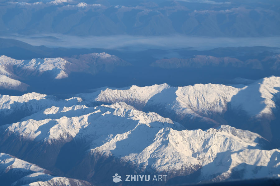 新西兰北岛飞南岛万米高空航班上看雪山之巅的壮丽风景 3