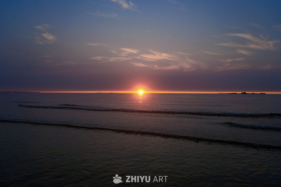 海平线的日落