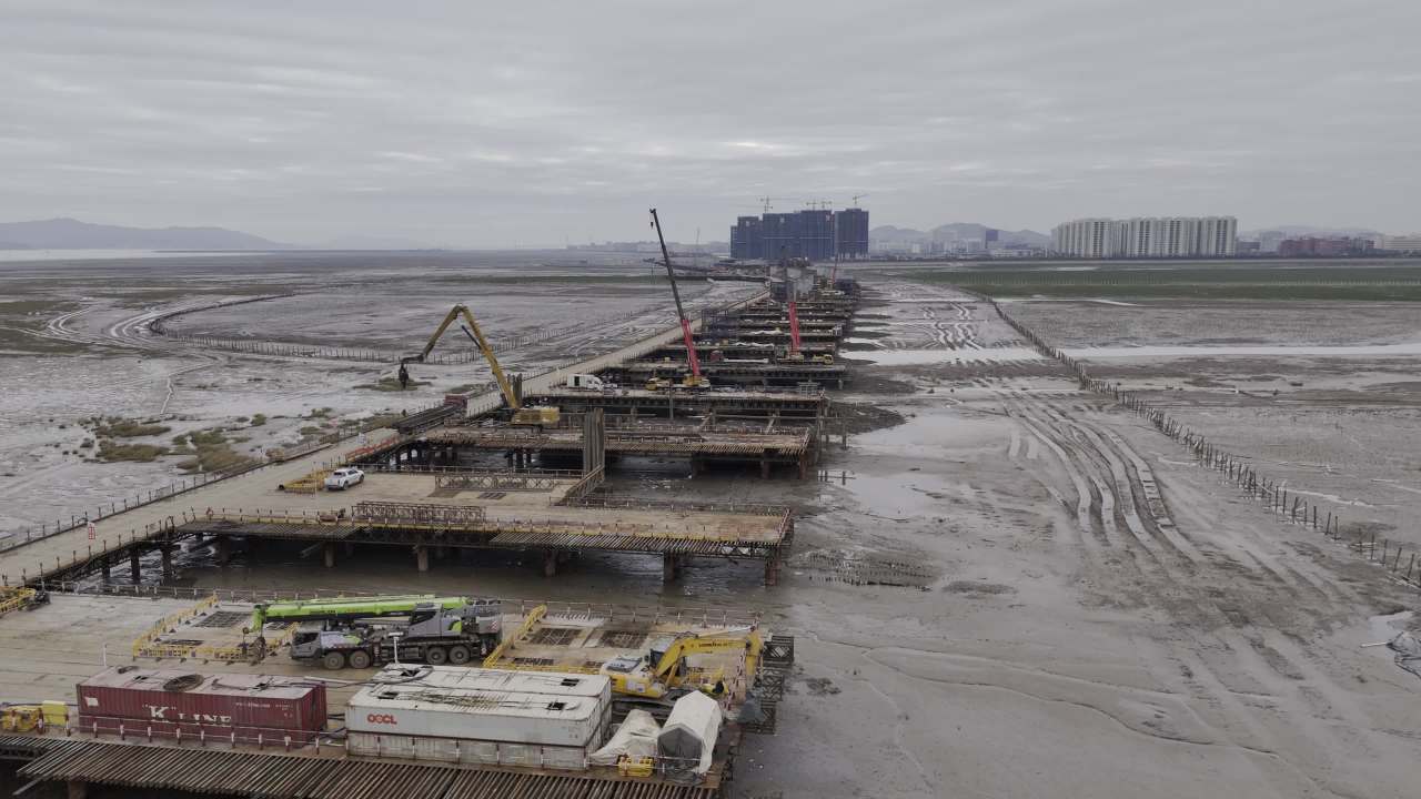 滨海栈道建设工地 14