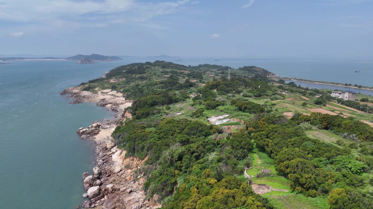 沿海小岛的宁静生活