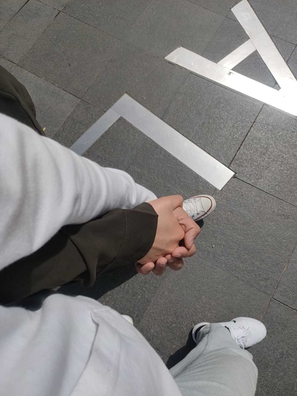 牵手