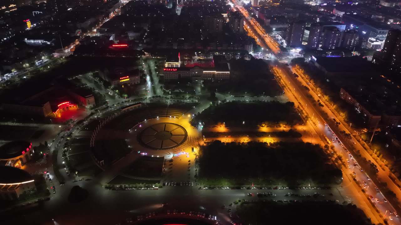 夜间城市航拍