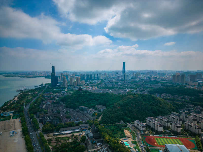 航拍江苏镇江城市风光