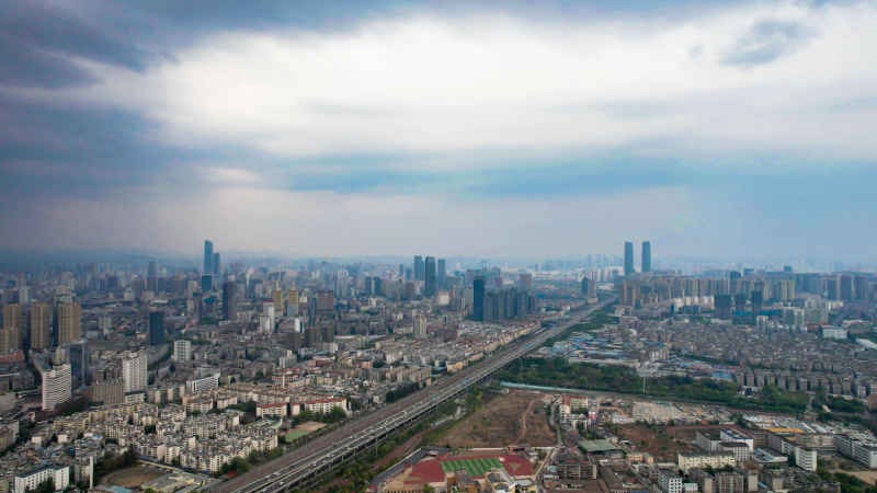 云南昆明城市风光交通航拍图 