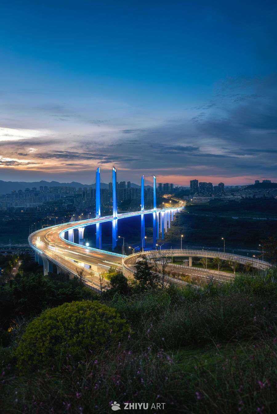 重庆蔡家嘉陵江大桥夜景