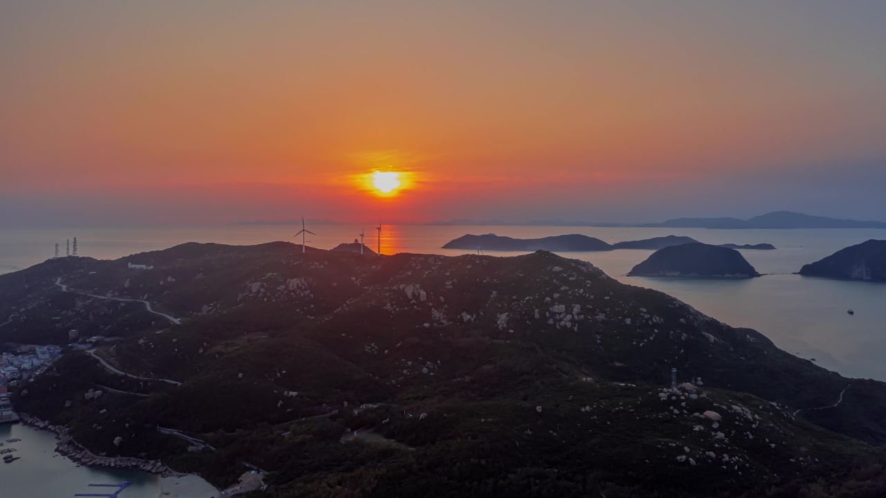 东澳岛海上日出自然风光