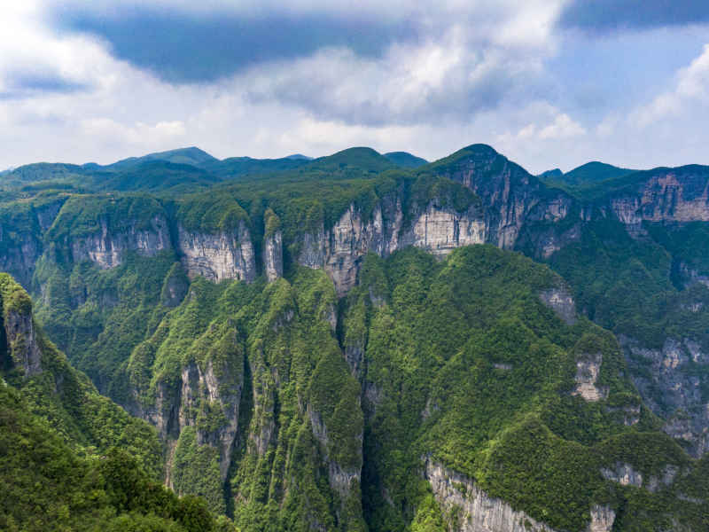 祖国壮丽山河湖南张家界山川地貌摄影图