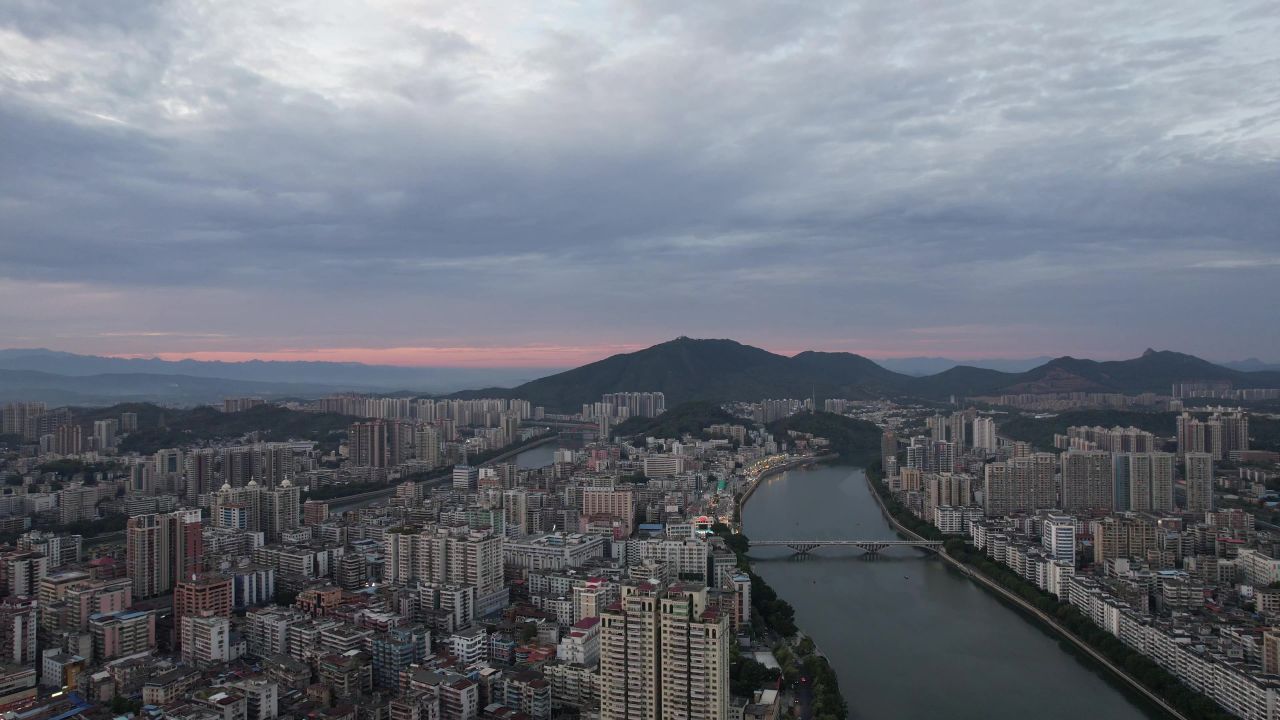 广东韶关城市清晨日出彩霞风景航拍 