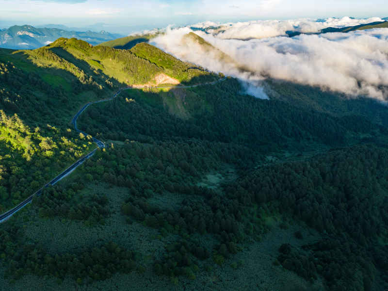 祖国大好河山云海云雾缭绕航拍