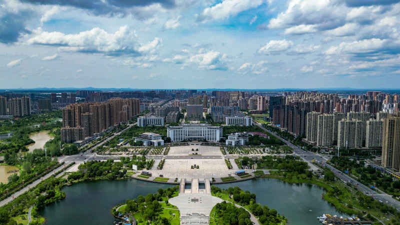 航拍江西抚州市政府大楼 