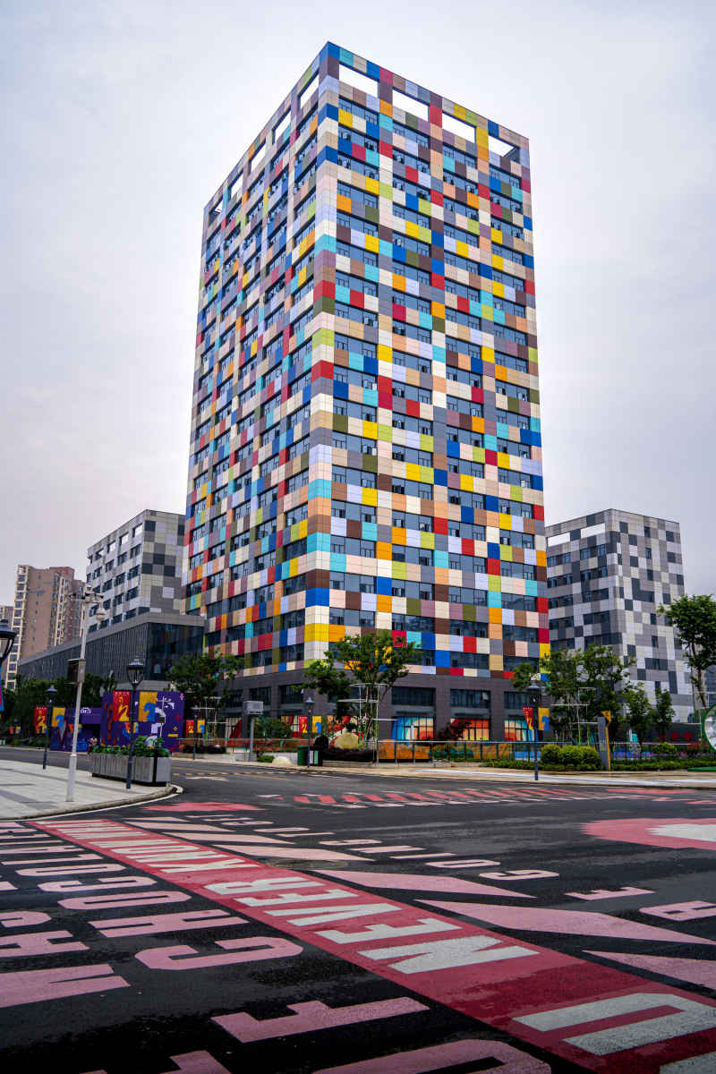 彩色马赛克楼