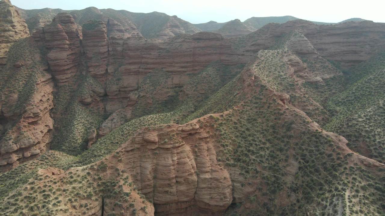 航拍甘肃张掖平山湖大峡谷的壮美丹霞地质风景 4