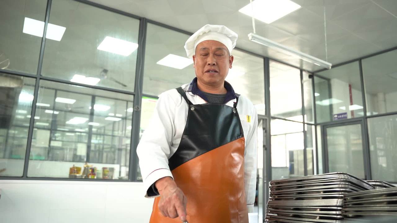 食堂 8