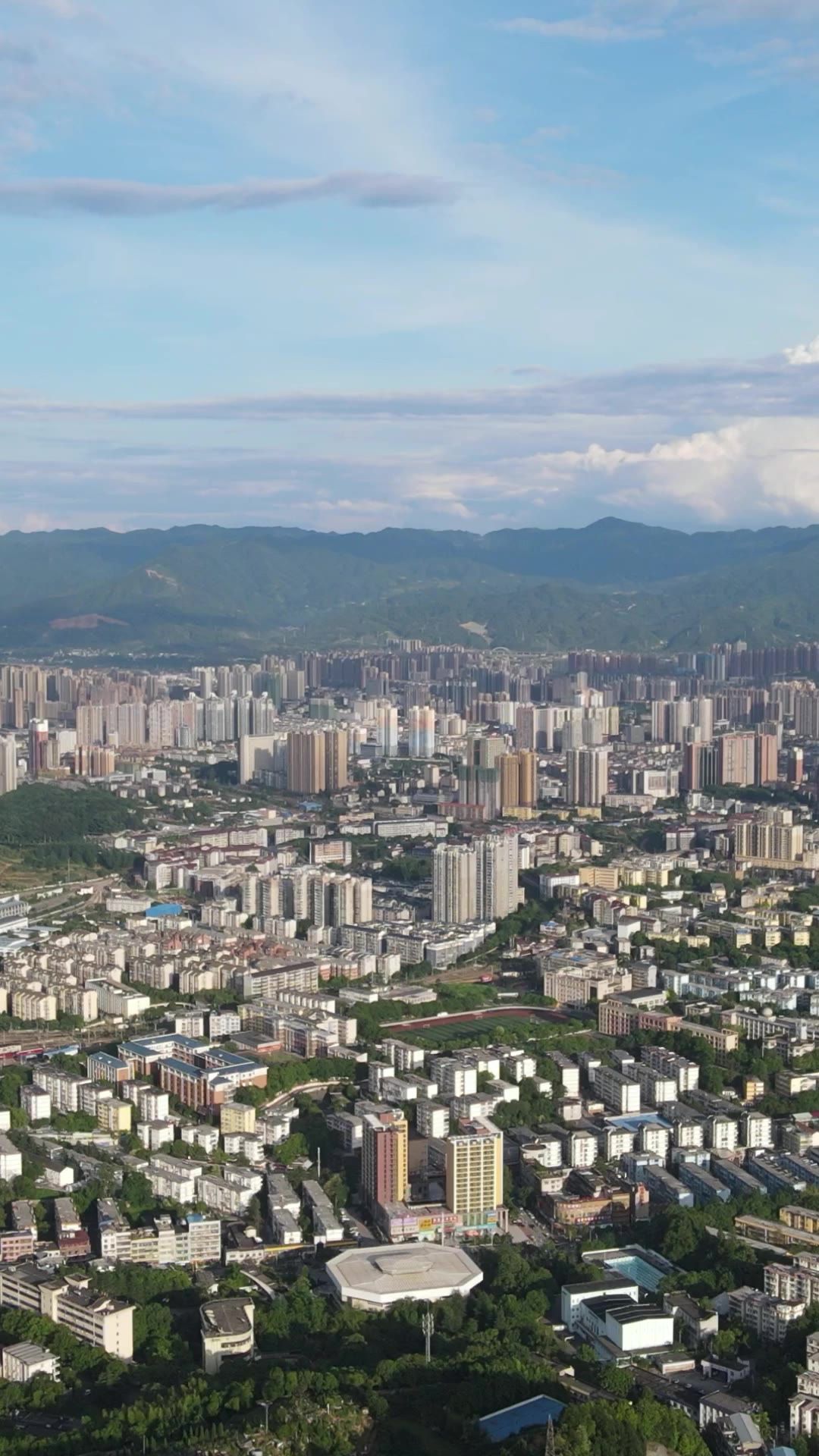  城市航拍湖南湘西城市全景竖屏航拍