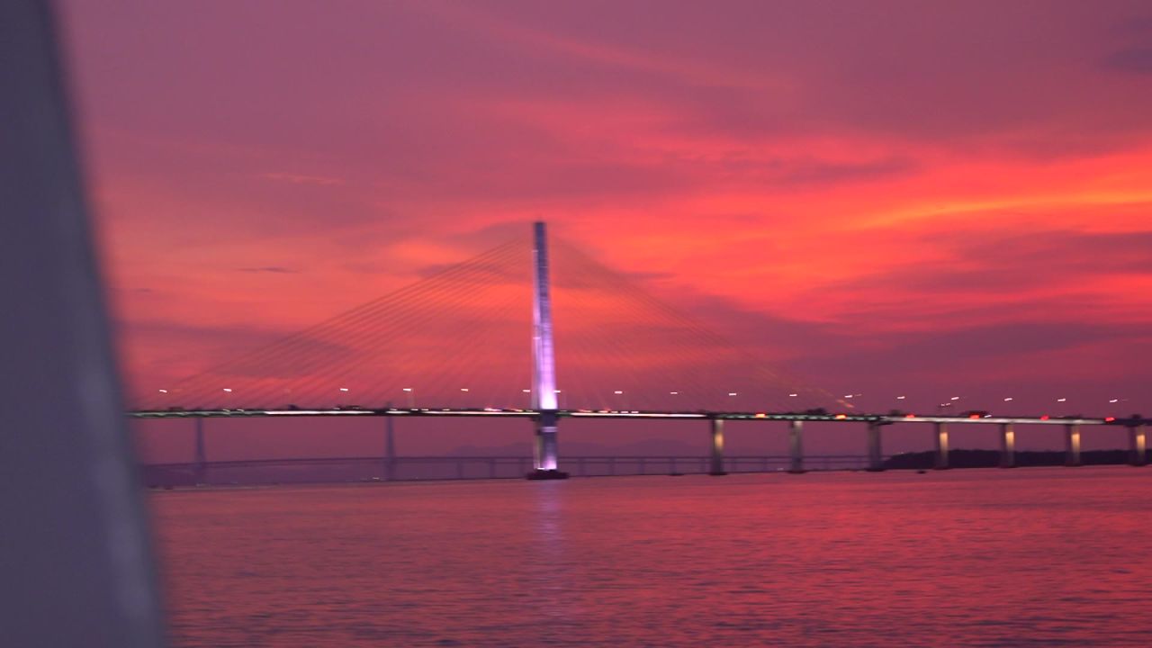 晚霞大桥