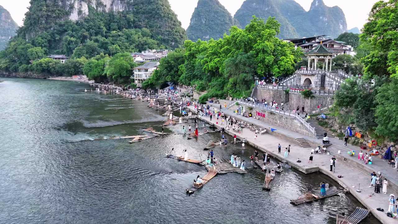 漓江竹筏游