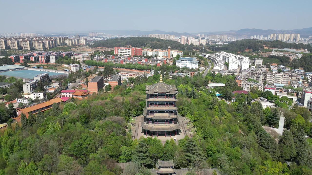云南昆明东骧阁古建筑航拍