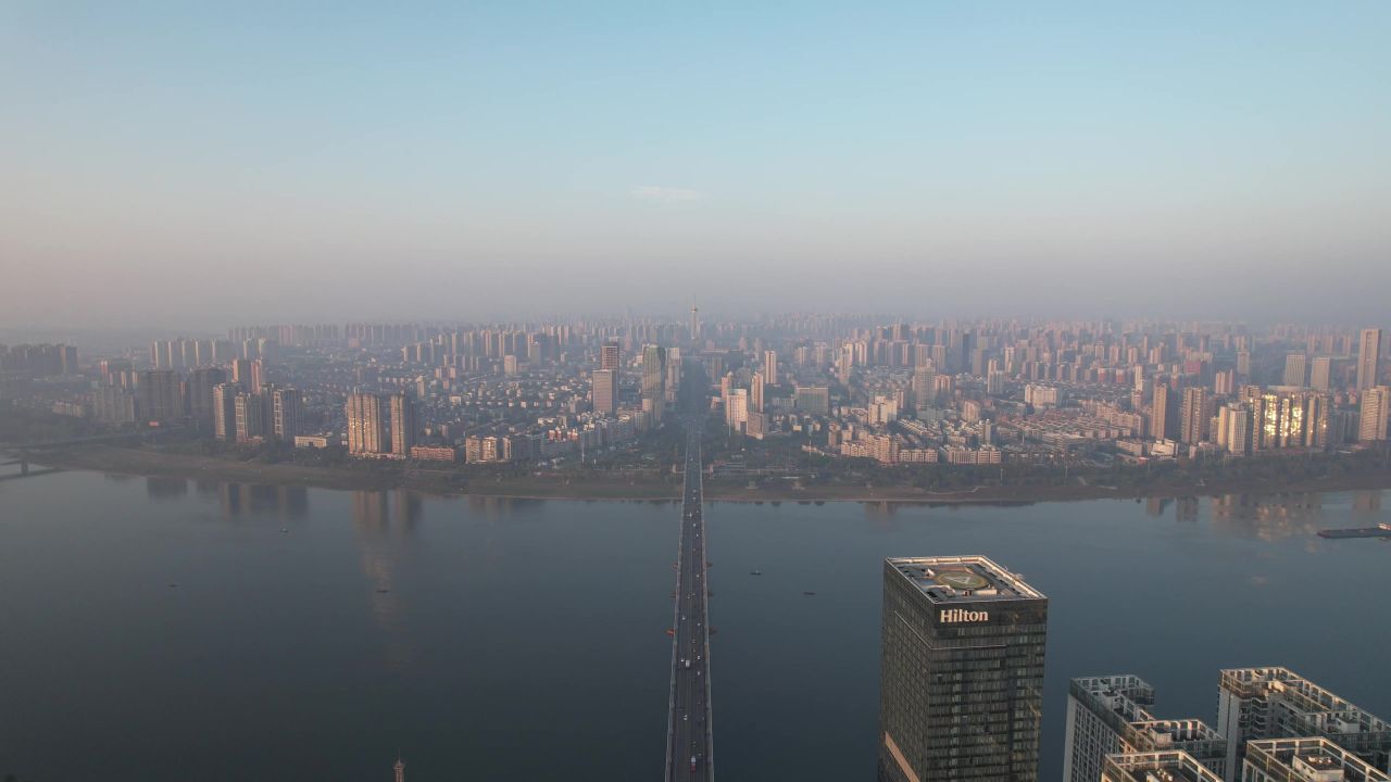 湖南株洲湘江两岸城市建设风光带航拍 